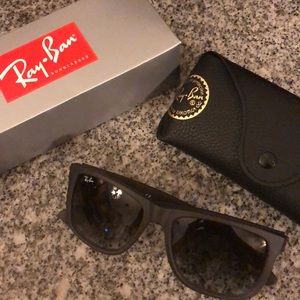 Ray Ban Justin Sunglasses